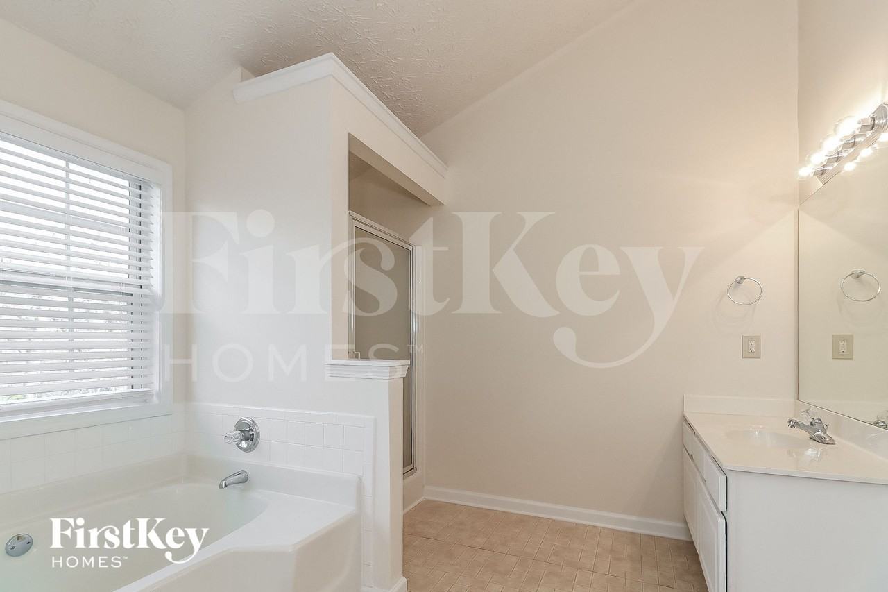 4965 Markim Forest Ln - Photo 7 of 15