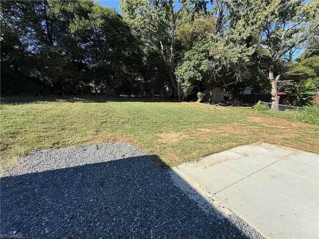 515 W Sprague St - Photo 2 of 15