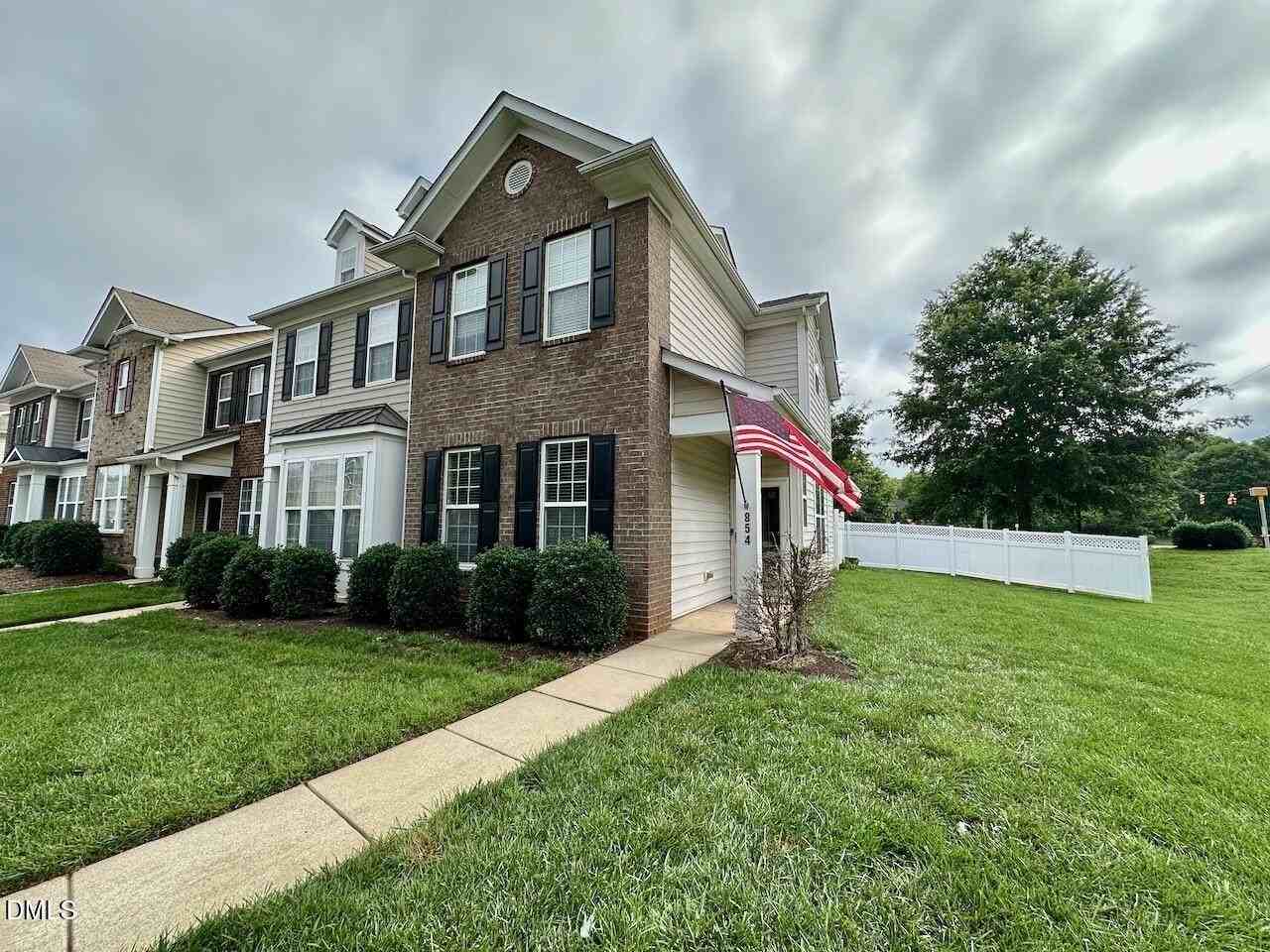 854 Cupola Dr - Photo 2 of 18