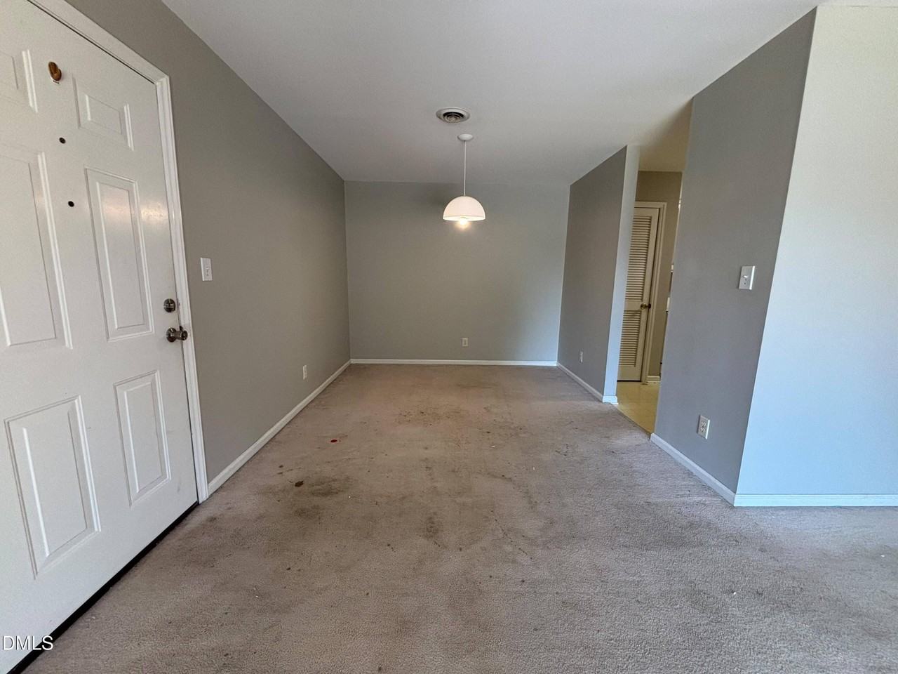 1630 Oxford Rd #G - Photo 3 of 20