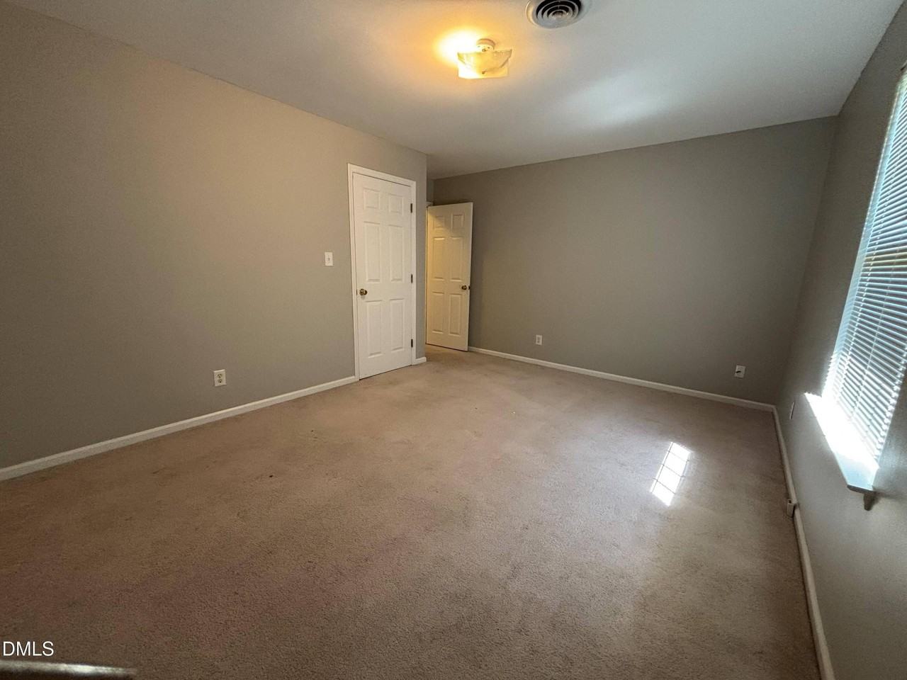 1630 Oxford Rd #G - Photo 5 of 20