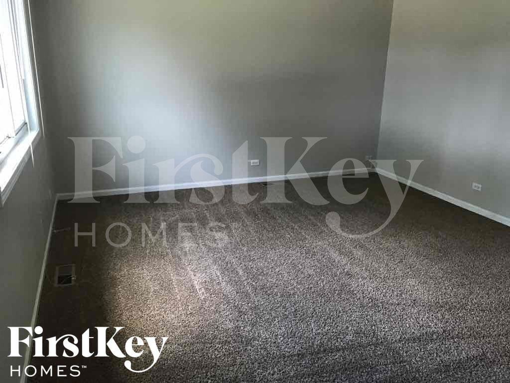 3618 151st St - Photo 2 of 11