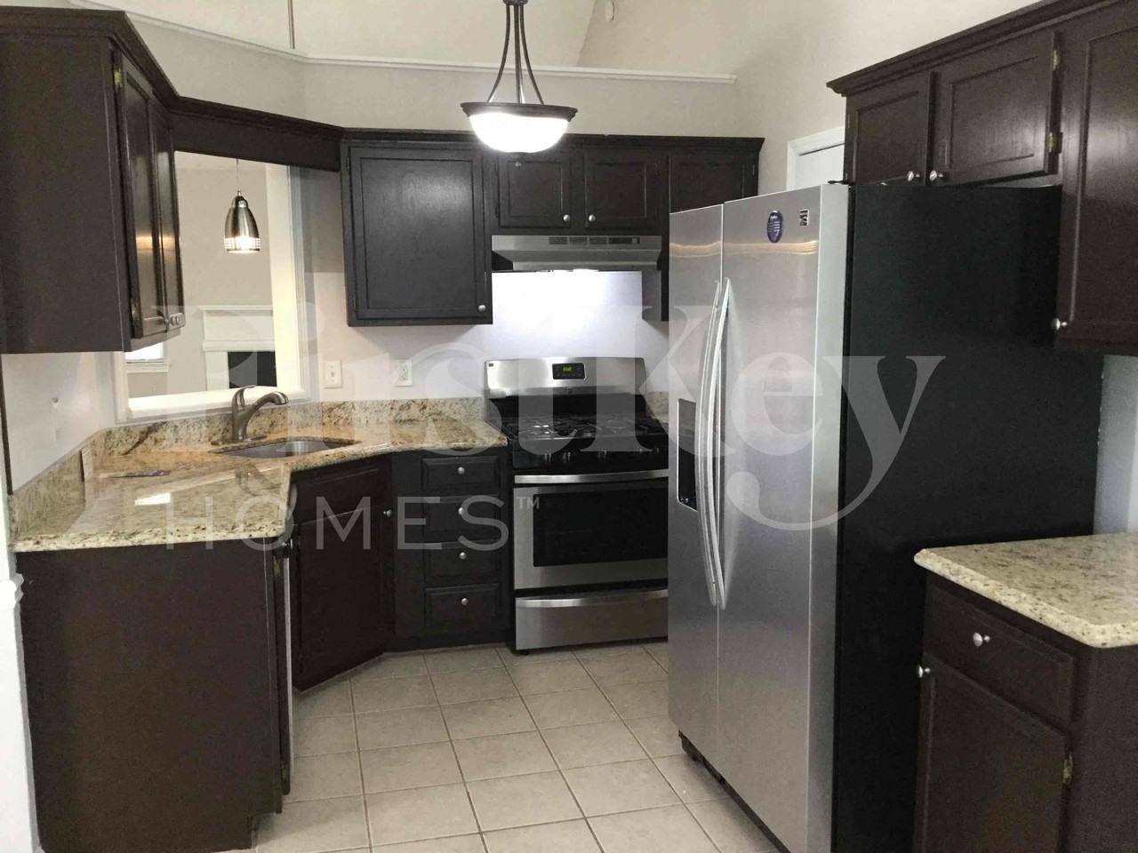280 Lazy Hollow Ln - Photo 3 of 15