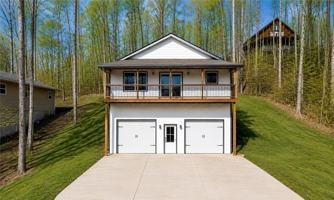 featured image of 418 Kenwood Dr