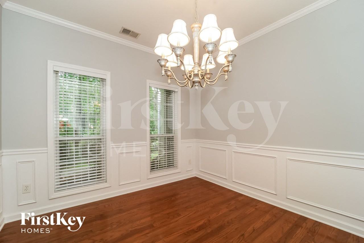 269 Hunt Creek Dr - Photo 4 of 15