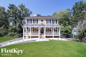 featured image of 2370 Lakeside Pl Sw