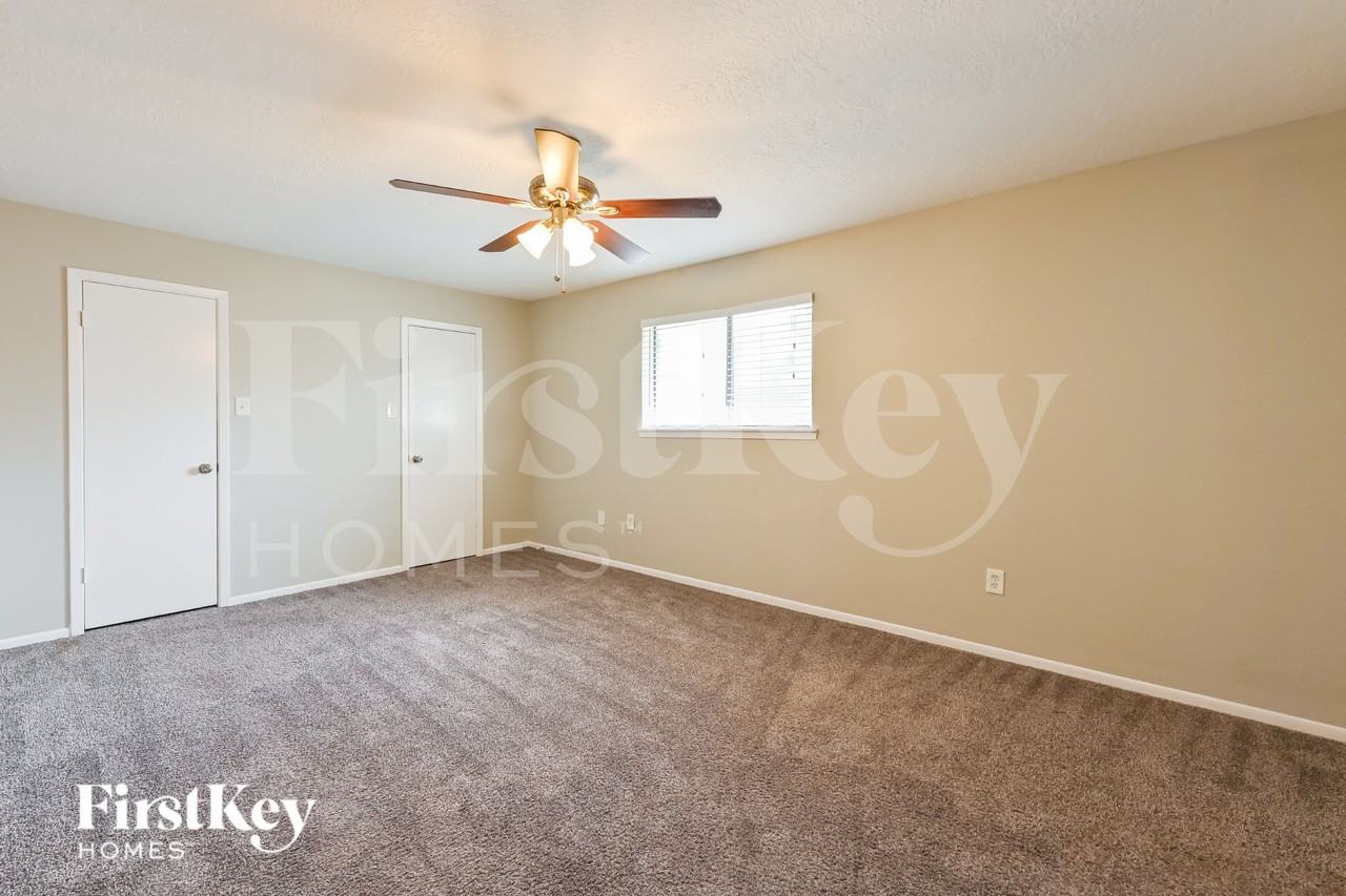 16323 Port O Call St - Photo 7 of 16