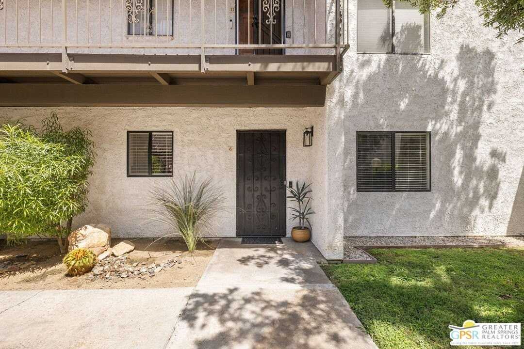 2230 S Palm Canyon Dr #6 - Photo 4 of 44
