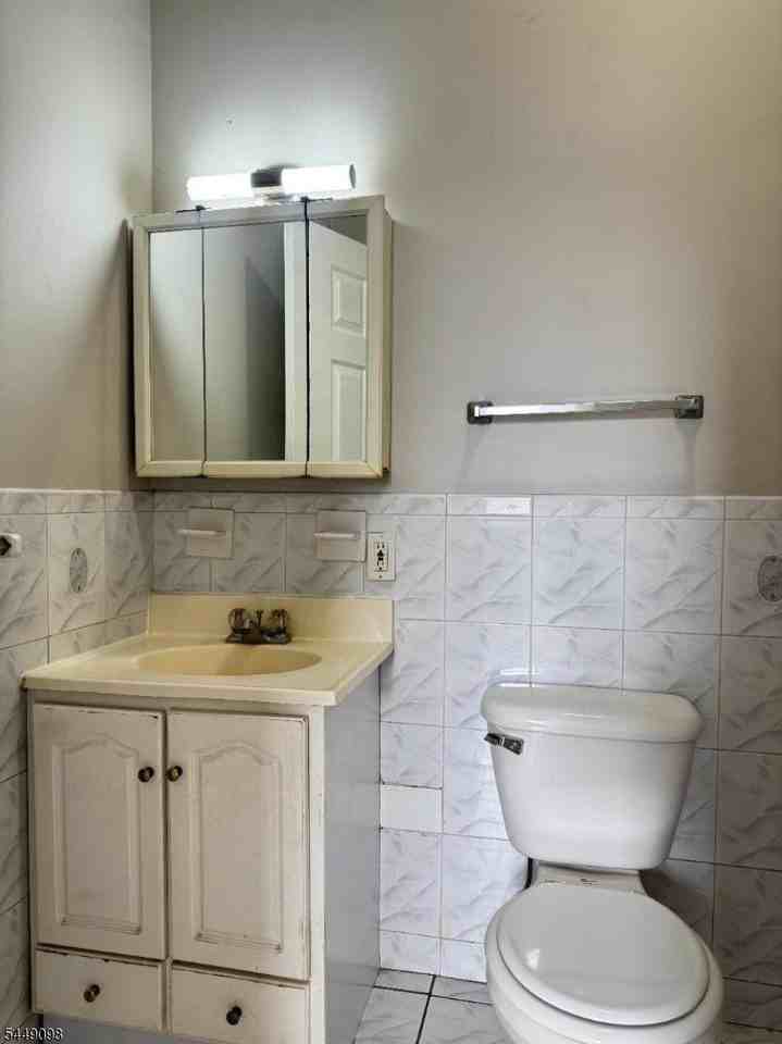 109 Irene St #1 - Photo 5 of 10