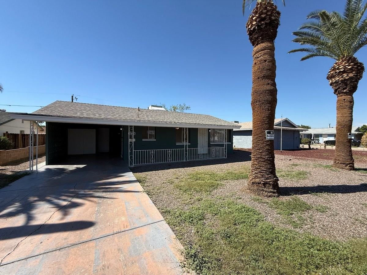 12812 N 111th Dr - Photo 6 of 32