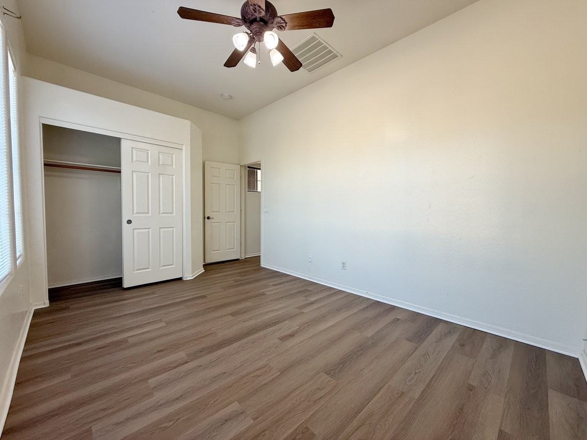 18099 W La Mirada Dr - Photo 7 of 29