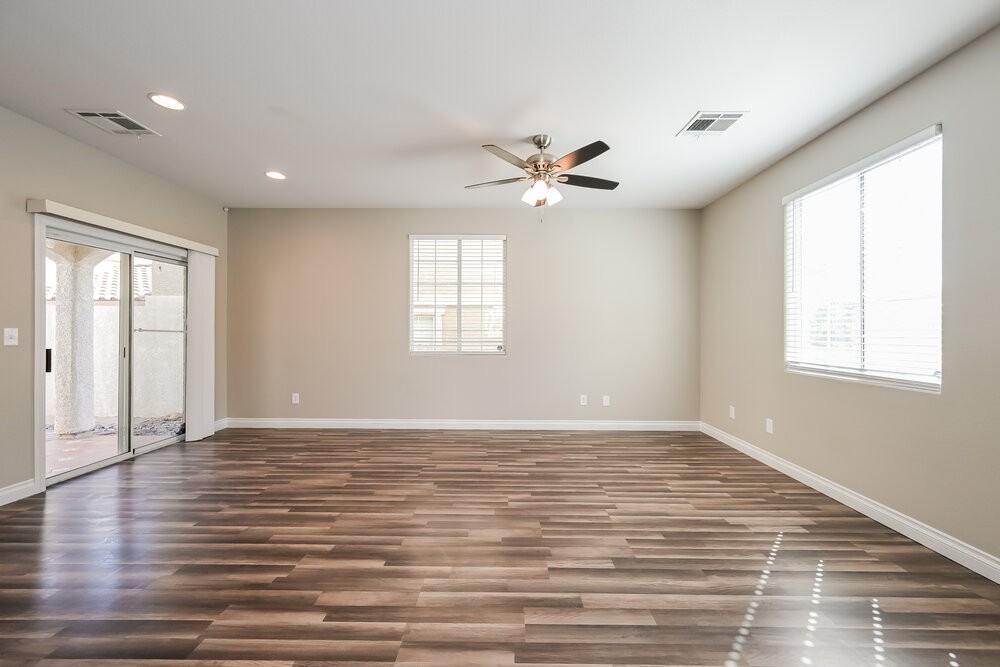 9762 Sage Grove Ct - Photo 5 of 17