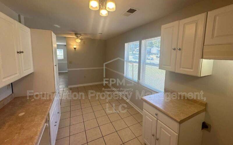 4498 Suncrest Dr - Photo 6 of 22