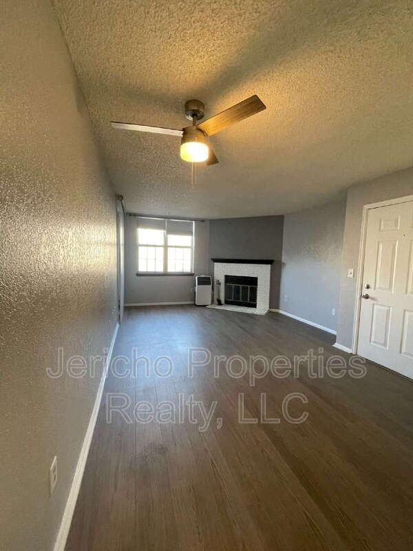 5725 W Atlantic Pl - Photo 2 of 12