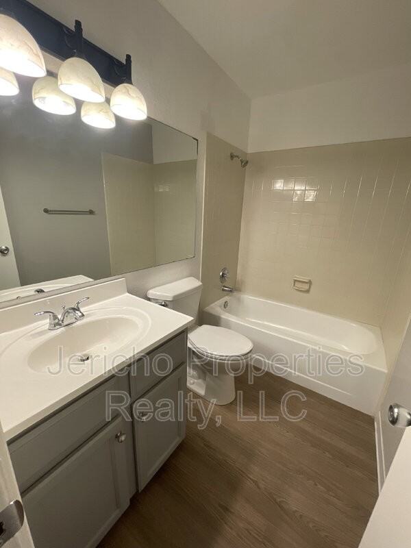 5725 W Atlantic Pl - Photo 7 of 12