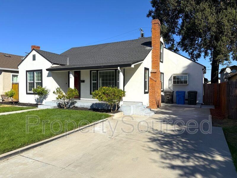 807 W Yosemite Ave - Photo 4 of 50