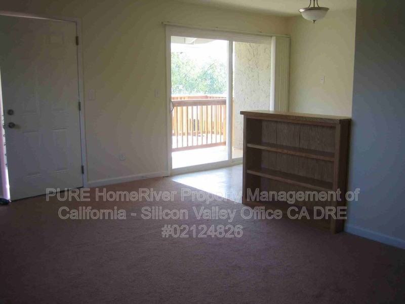 122 Towne Ter #6 - Photo 2 of 6