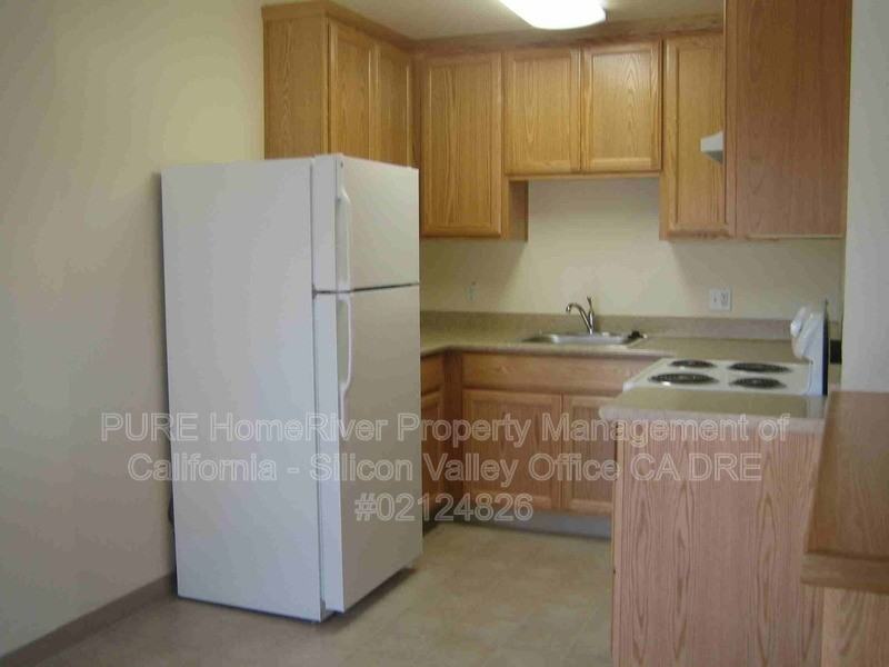 122 Towne Ter #6 - Photo 3 of 6