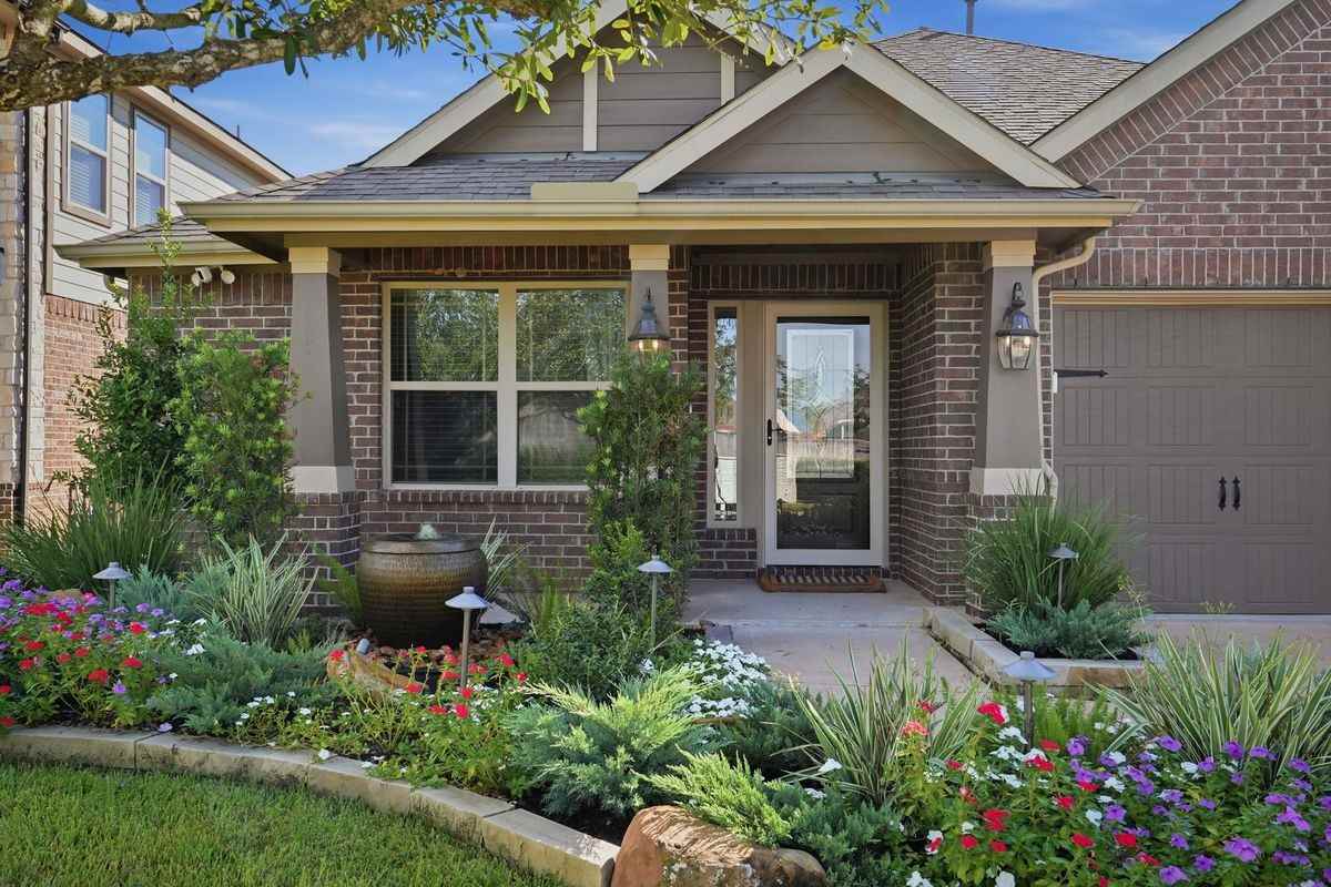 18014 Fernwood Bend Dr - Photo 4 of 34