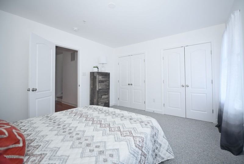 1624 Light St - Photo 6 of 19