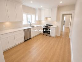 featured image of 9 Bradford Ave #2T