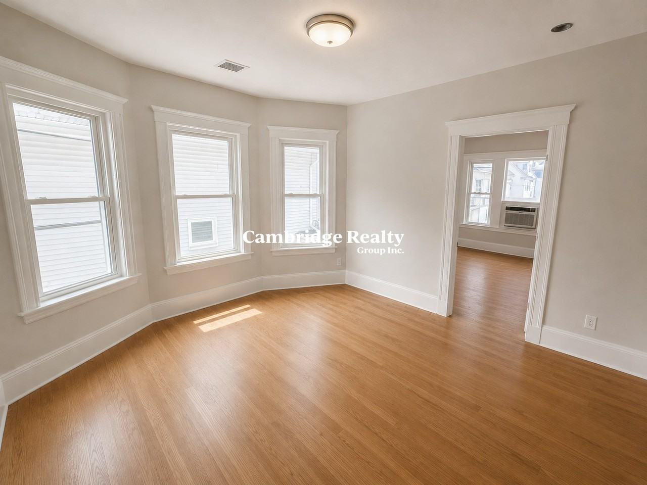 9 Bradford Ave #2T - Photo 2 of 12