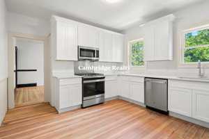 featured image of 45 Packard Ave #1T