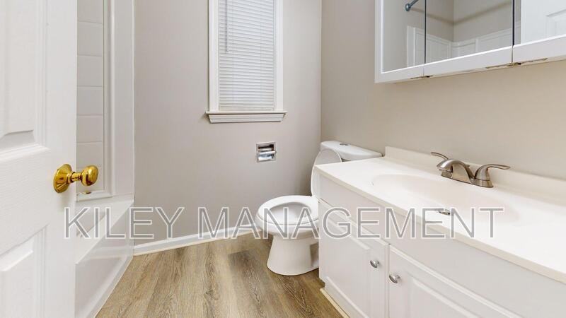 722 Hubbard Ave - Photo 6 of 11