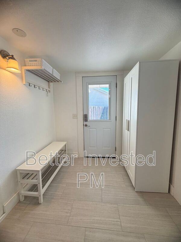 310 Low Gap Rd - Photo 6 of 42