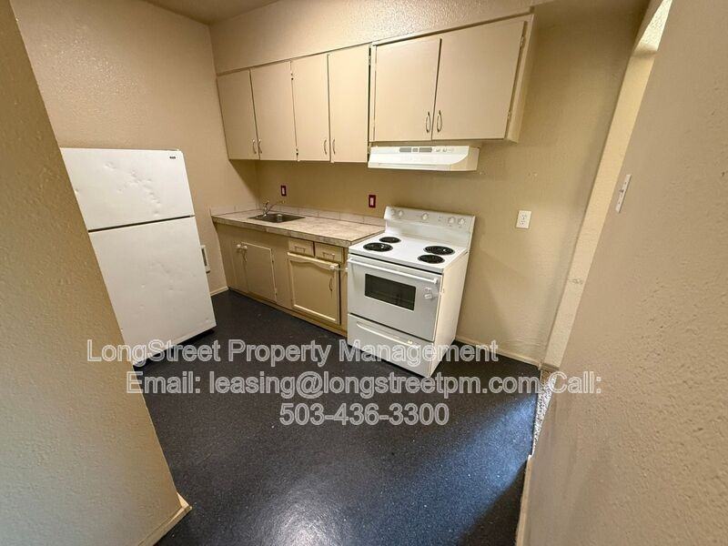 417 Lyon St Se #6 - Photo 2 of 15