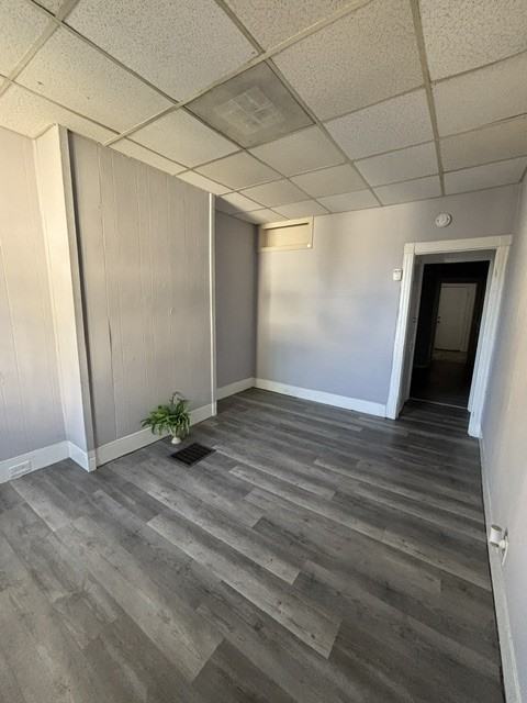 435 Freeman St - Photo 3 of 26