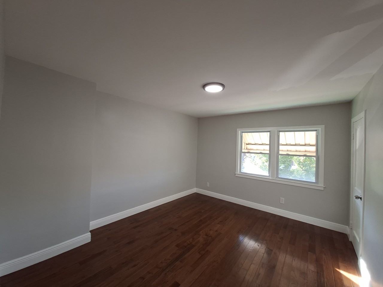 3803 10th St - Photo 4 of 14