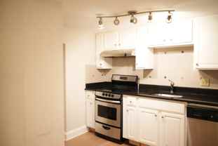 192 Central St #B - Photo 1 of 1