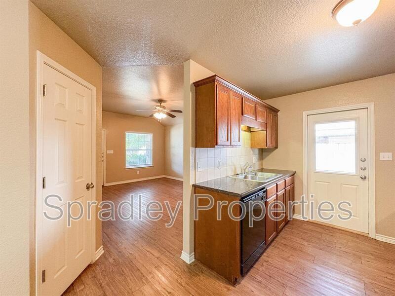 124A Andy Ln - Photo 3 of 13