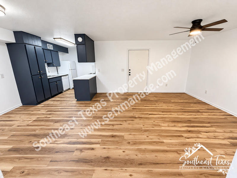 801 W Gibson St #214 - Photo 5 of 16