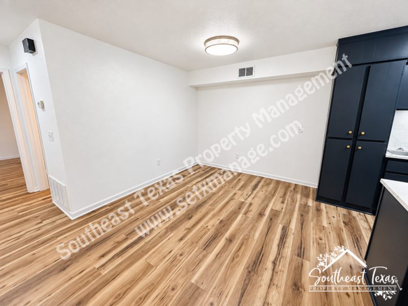801 W Gibson St #214 - Photo 6 of 16