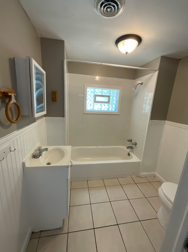 322 Riverside Ave - Photo 6 of 13