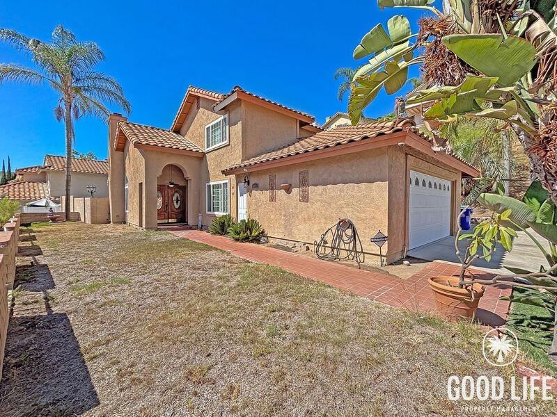 10194 Diamond Head Ct - Photo 2 of 41