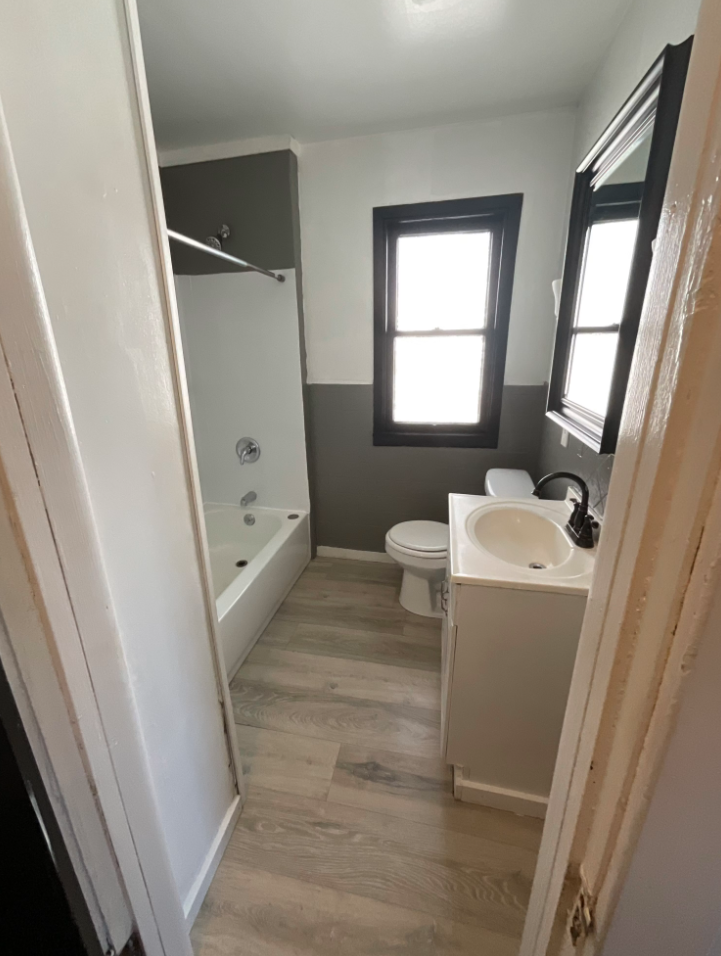 61 Ivanhoe Rd - Photo 6 of 12