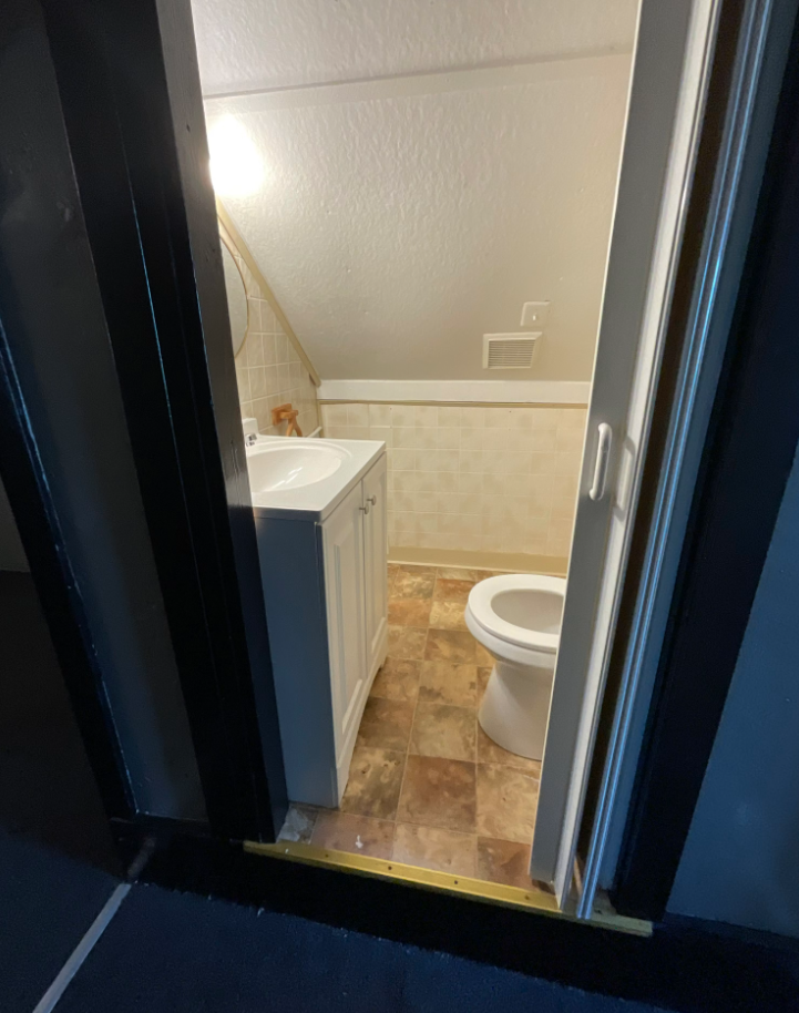 61 Ivanhoe Rd - Photo 7 of 12
