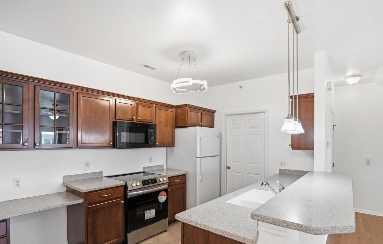 273 Scio Village Ct - Photo 7 of 20