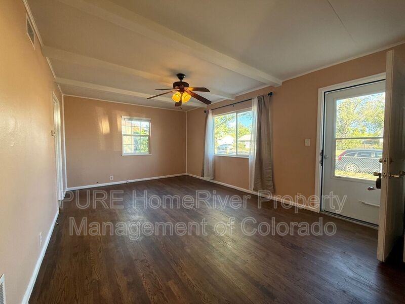 515 E Cheyenne Rd - Photo 5 of 22