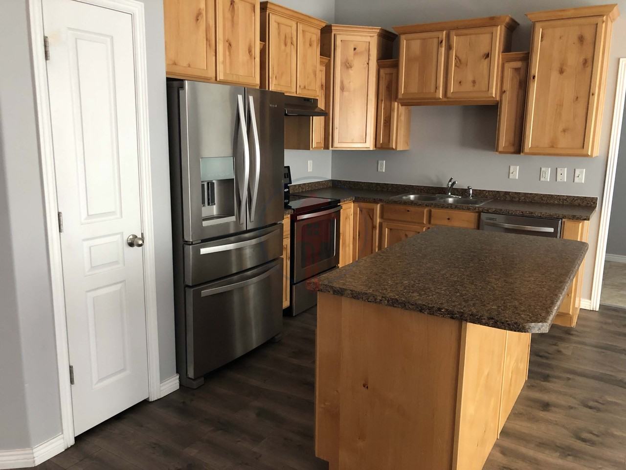 633 Wn - Photo 3 of 24