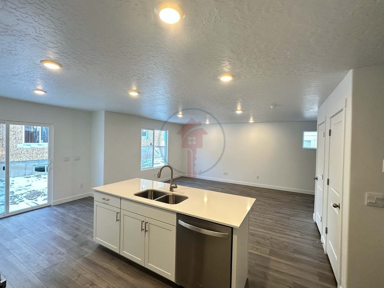 650 W Banner Dr - Photo 5 of 18