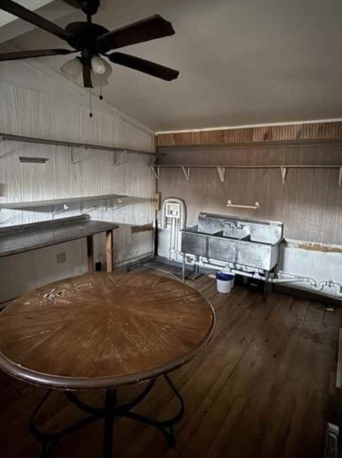 2184 Chattering Ln - Photo 2 of 9