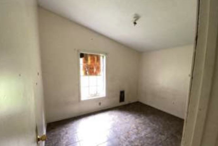 2184 Chattering Ln - Photo 6 of 9