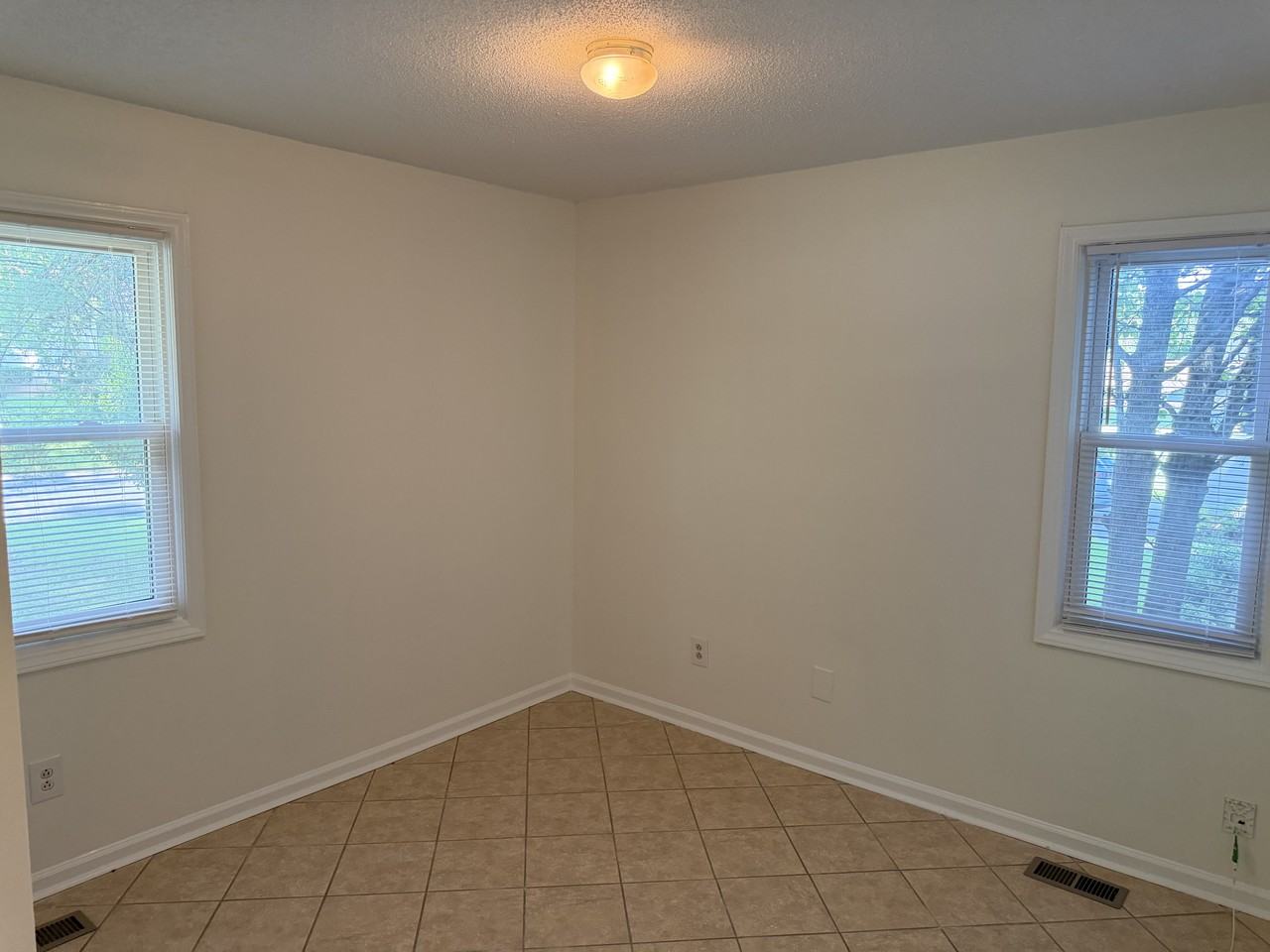 7814 Hickory Hollow Ln #NA - Photo 6 of 16