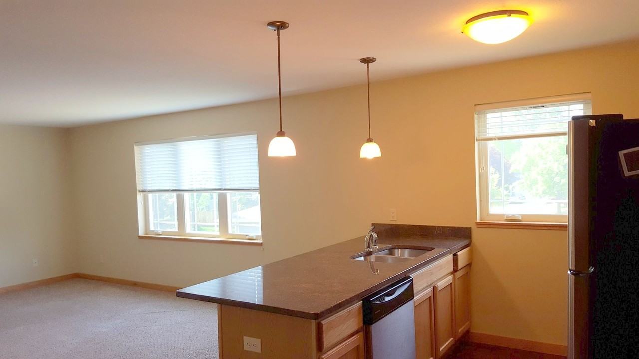 2821 26th St Nw #301 - Photo 6 of 23