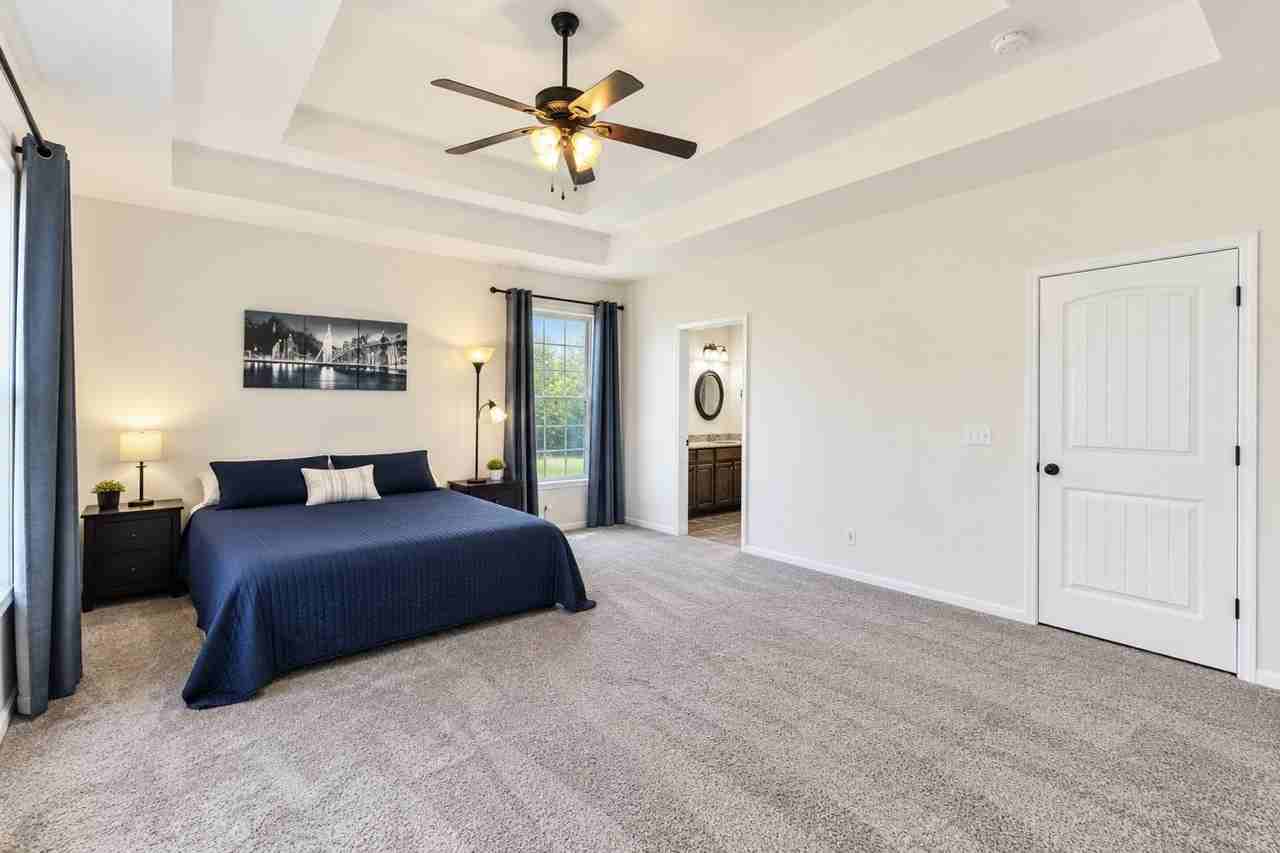 2868 E Meadow St #NA - Photo 6 of 17