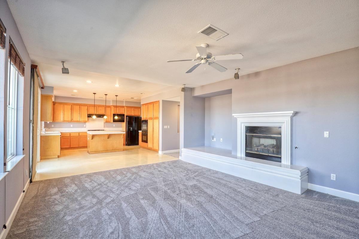 1007 Dry Creek Pl #NA - Photo 6 of 18